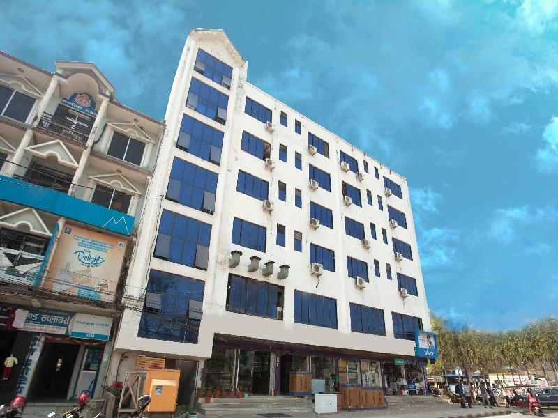Oyo 343 Pop Life Hotel Banke ภายนอก รูปภาพ