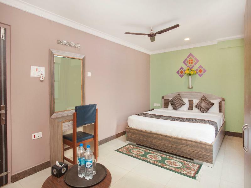 Oyo 343 Pop Life Hotel Banke ภายนอก รูปภาพ
