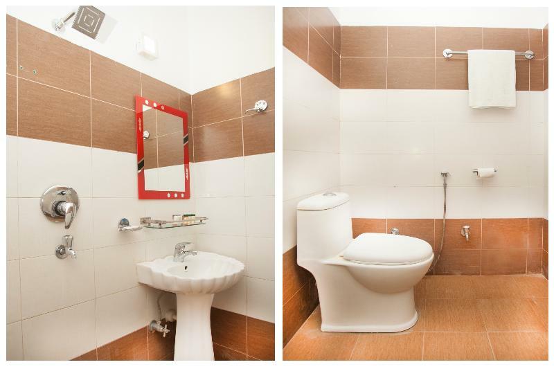 Oyo 343 Pop Life Hotel Banke ภายนอก รูปภาพ